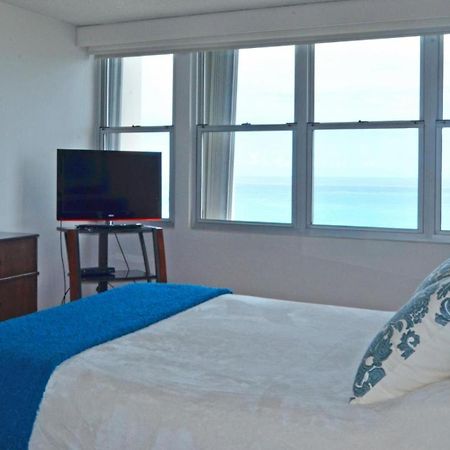 Isla Bella Apartment Сан Хуан Екстериор снимка